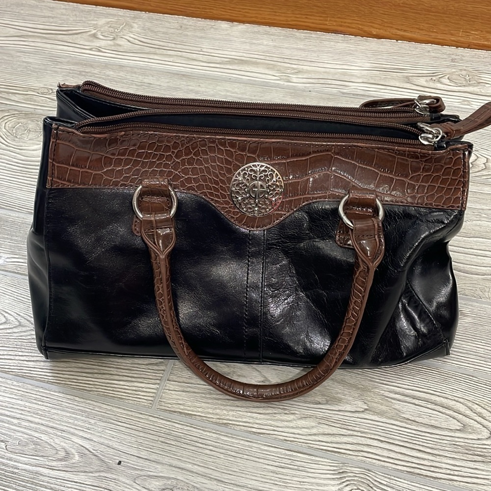 Giani Bernini Black and Brown Satchel with Textured Trim